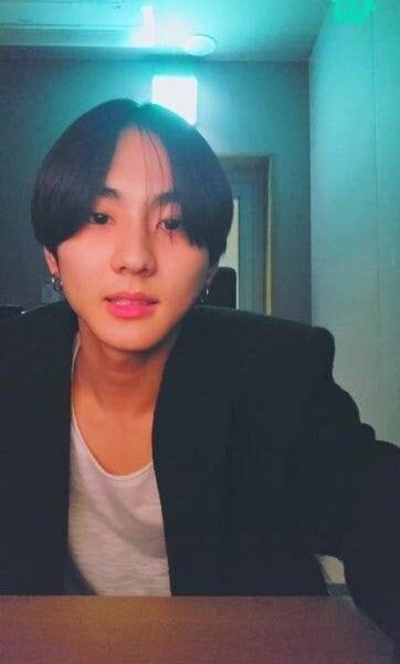 240409 [Weverse Live: Jungwon] Hi