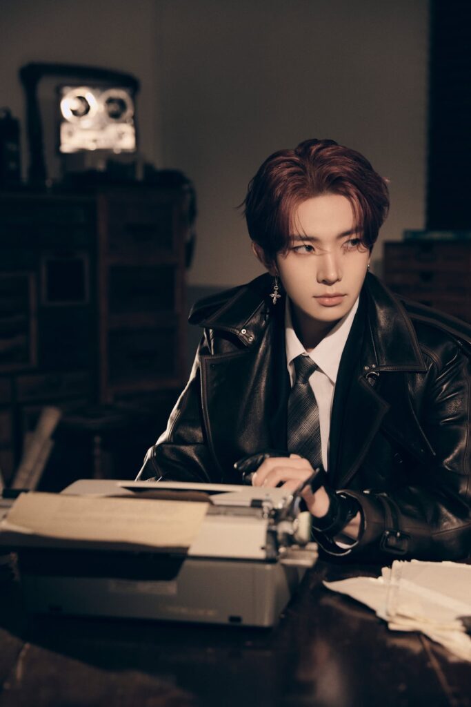 240509 <MEMORABILIA> DARK MOON SPECIAL ALBUM Concept Photo #TheSPY (Individual)