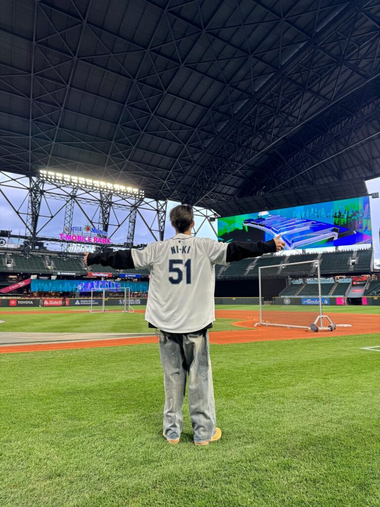 240501 Weverse: Ni-ki