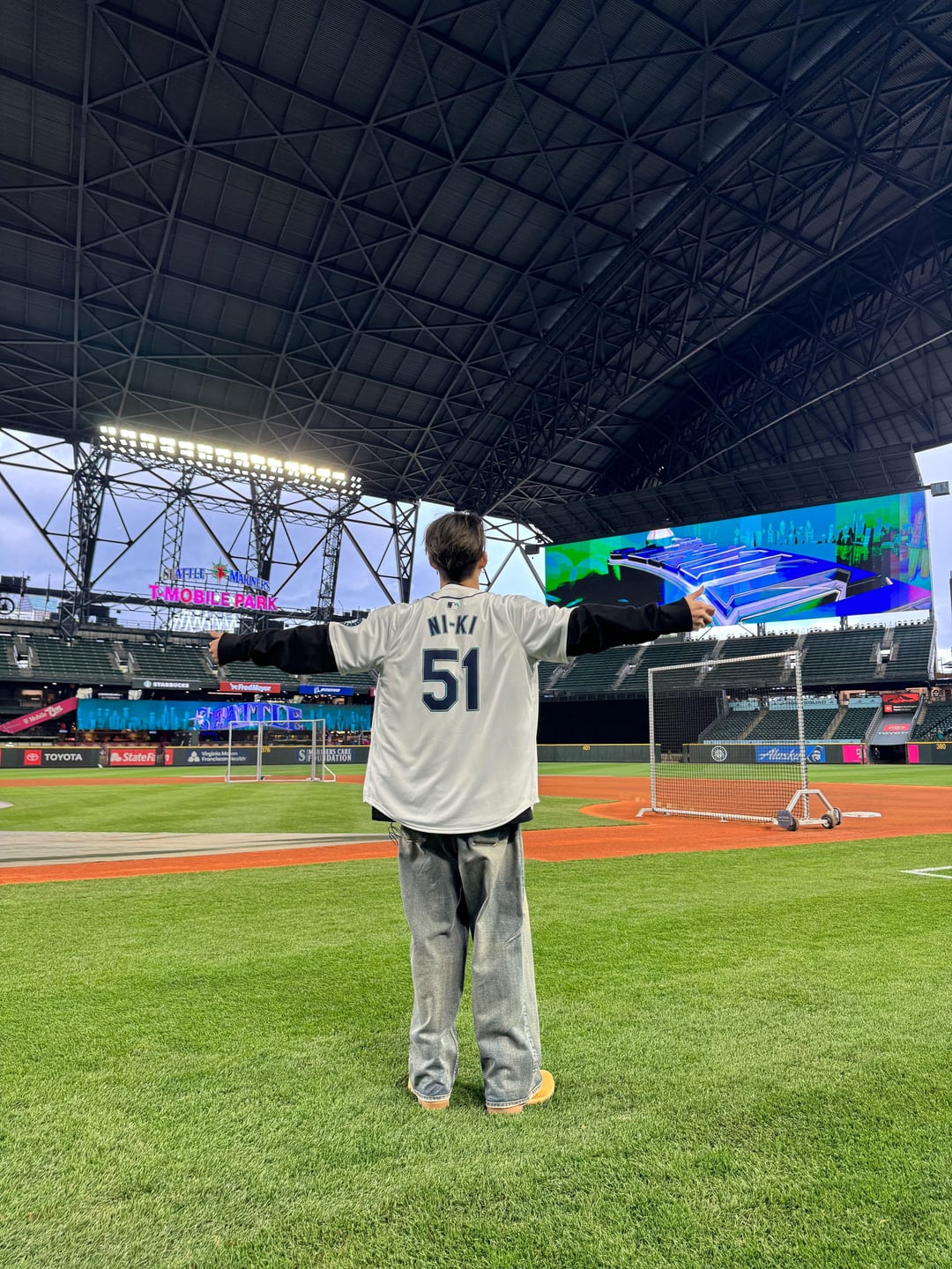 240501 Weverse: Ni-ki