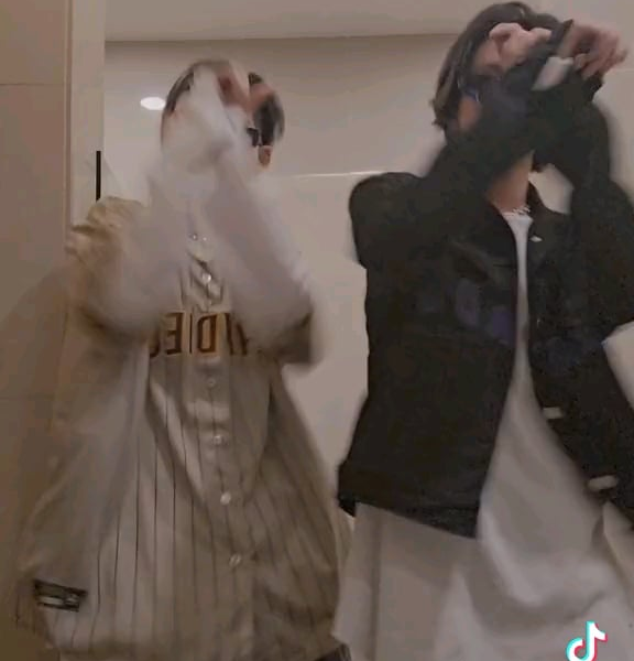 240530 Tiktok: Ni-ki & Jake