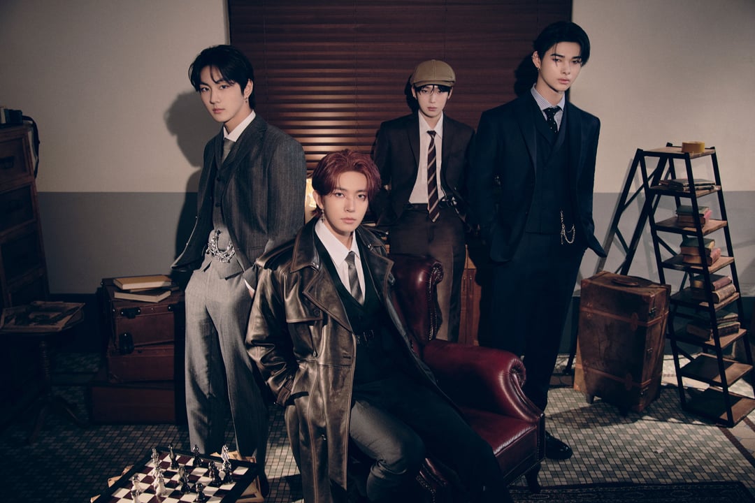 240507 <MEMORABILIA> DARK MOON SPECIAL ALBUM Concept Photo (Units)