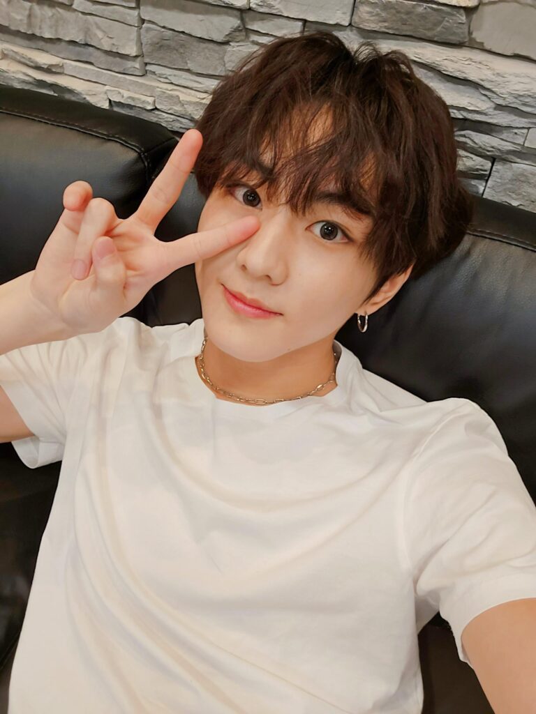 240502 Weverse: Jungwon