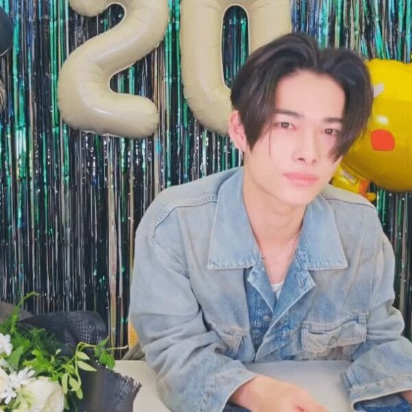 240520 [Weverse Live: Ni-ki] Puma appears 🖤