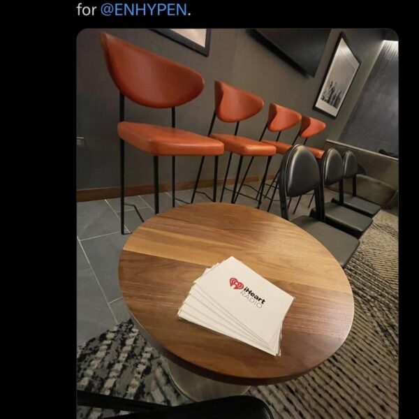 who is this guy 😭