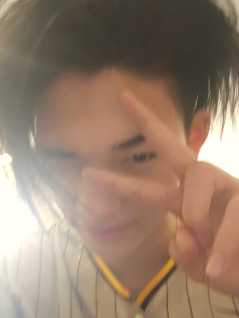 240529 Weverse: Ni-ki