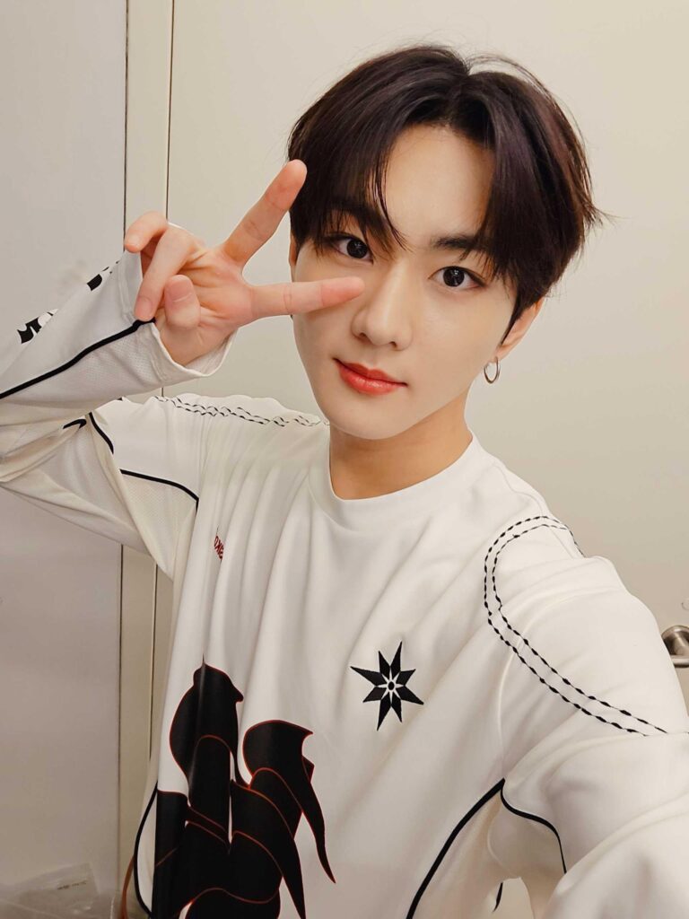 240512 Weverse: Jungwon