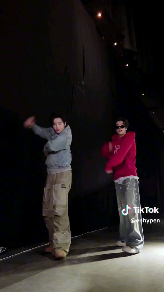 240621 Tiktok: Sunghoon & Jake