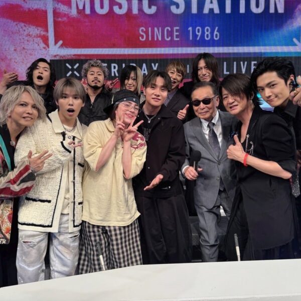 240626 HYDE Twitter: JAY with Billie Eilish, HYDE, GLAY, MYFIRSTSTORY