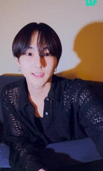 240618 [Weverse Live: Jungwon] jw