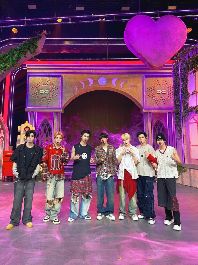 240718 Twitter: ENHYPEN OFFICIAL @ MCountdown