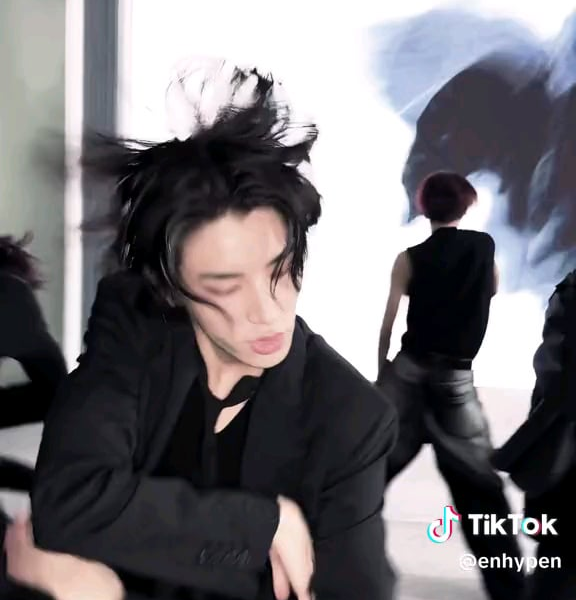 240719 Tiktok: ENHYPEN