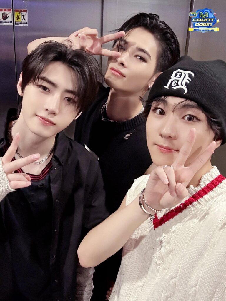 240718 Mnet M Countdown Twitter Update With ENHYPEN - Pre-Show Photos