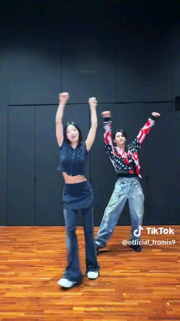 240813 fromis_9 Tiktok: Saerom with Jungwon