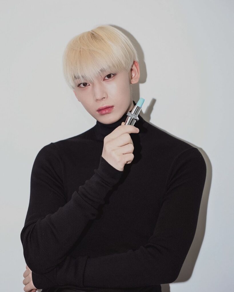 240825 Instagram: Sunoo @ Prada Beauty