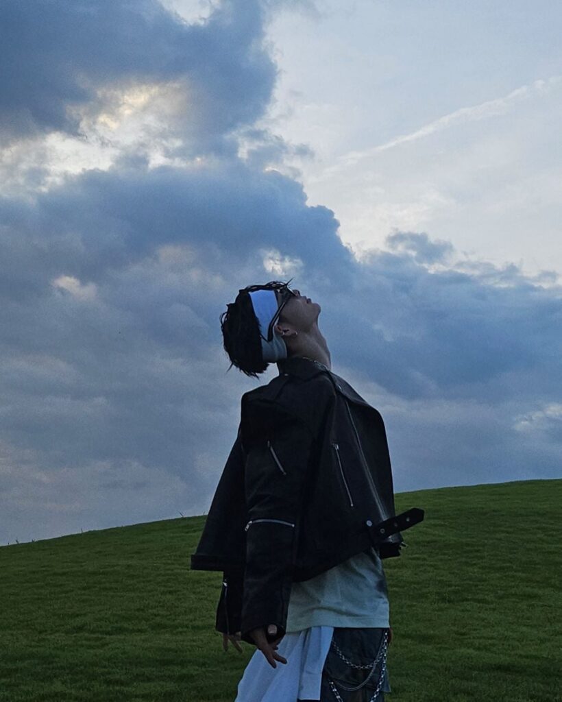 240811 Instagram: Ni-ki