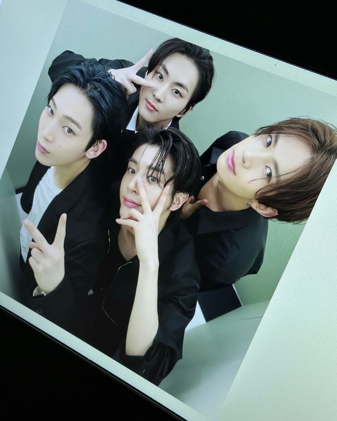 240912 Instagram: Sunoo, Jungwon, Jake, Heeseung @ Prada Beauty
