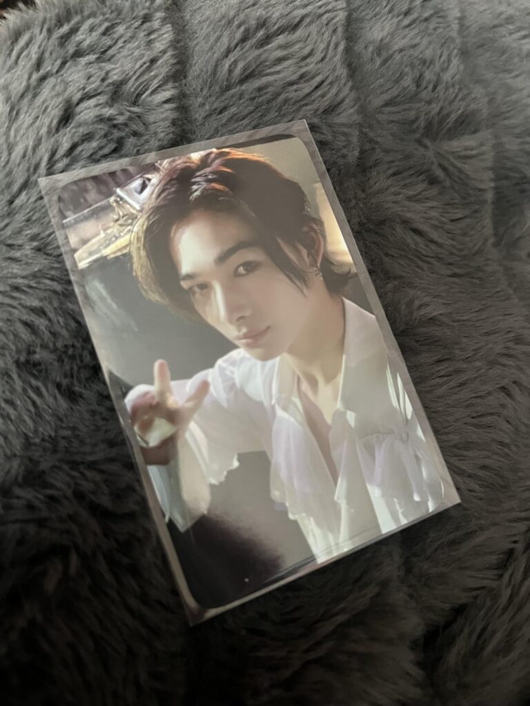 i just got this photocard!