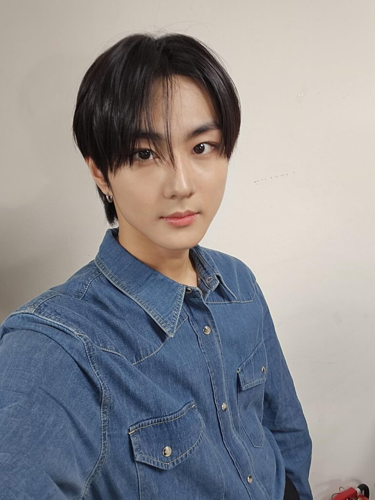 241005 Weverse: Jungwon