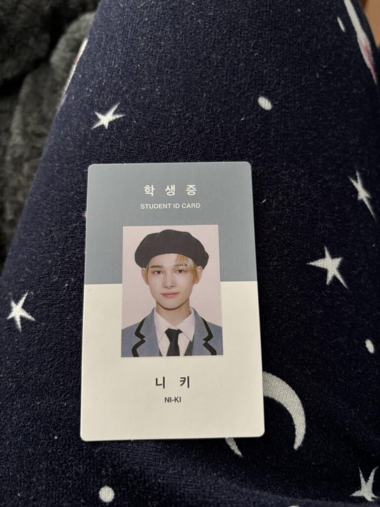 Is this photocard fake?
