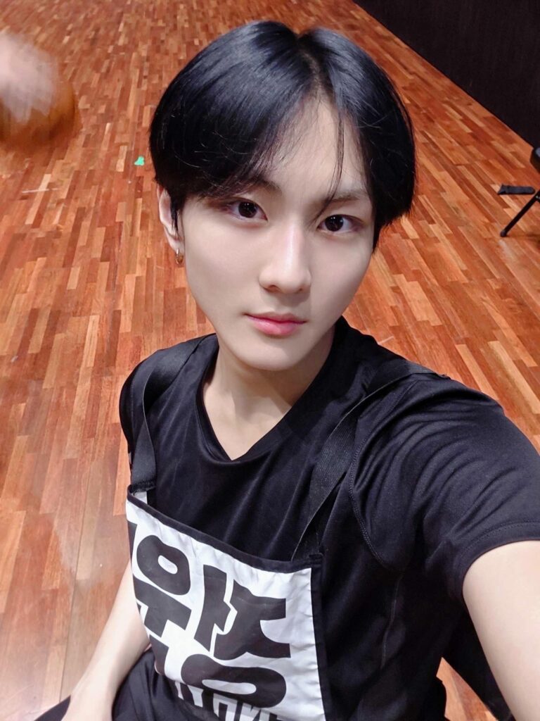 250519 Weverse: Jungwon