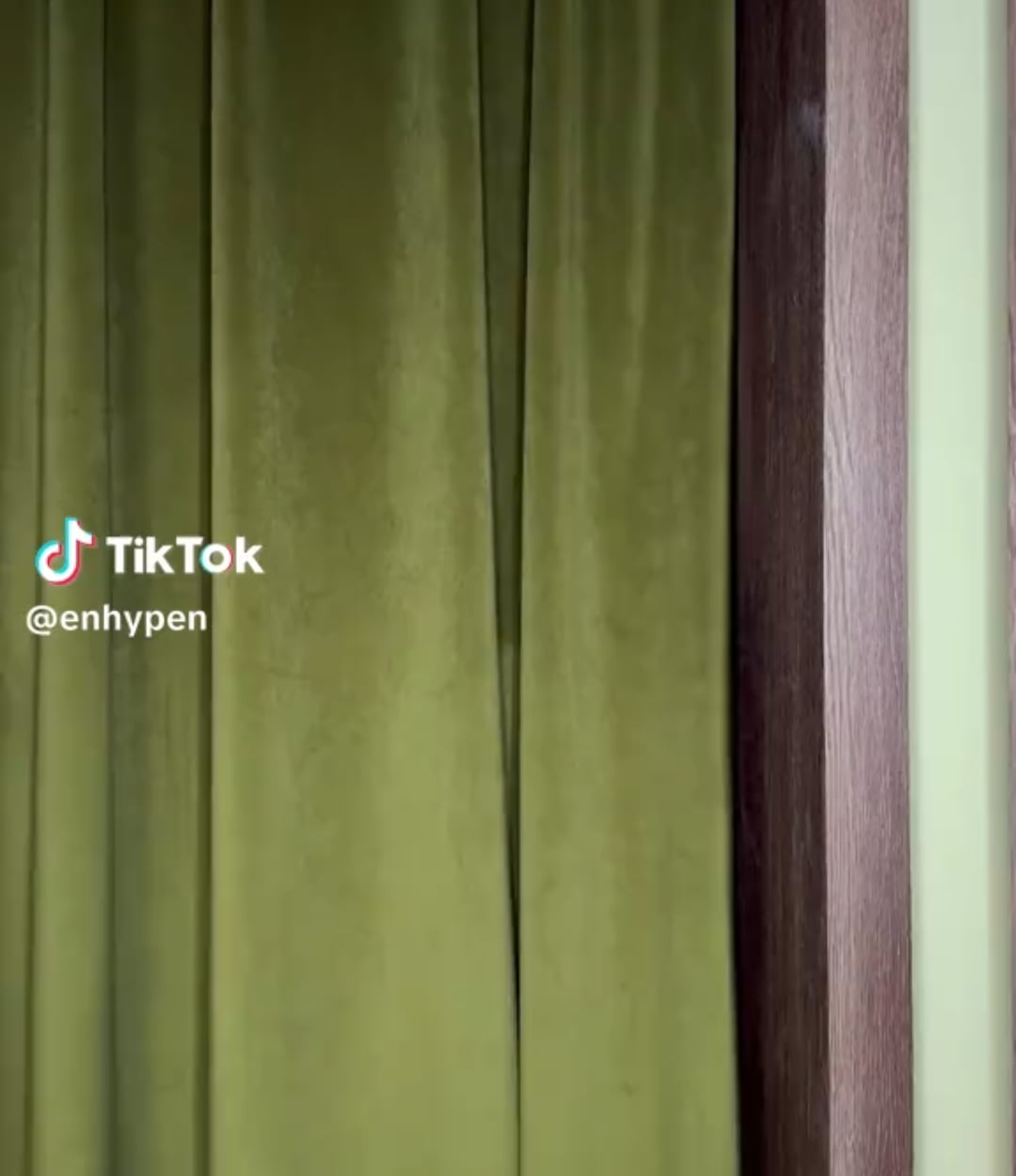 250512 Tiktok: ENHYPEN
