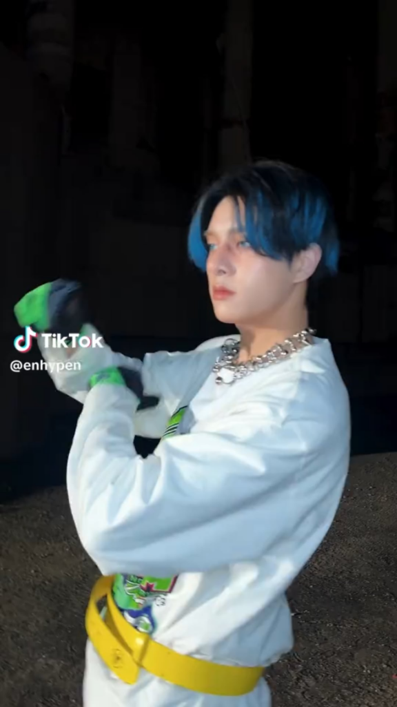 250626 Tiktok: Jake @ Outside