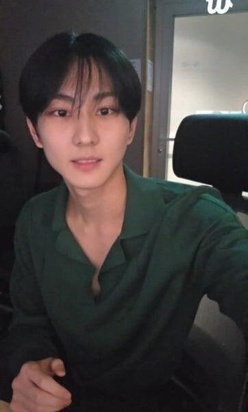250610 [Weverse Live: Jungwon] Hello (안뇽)