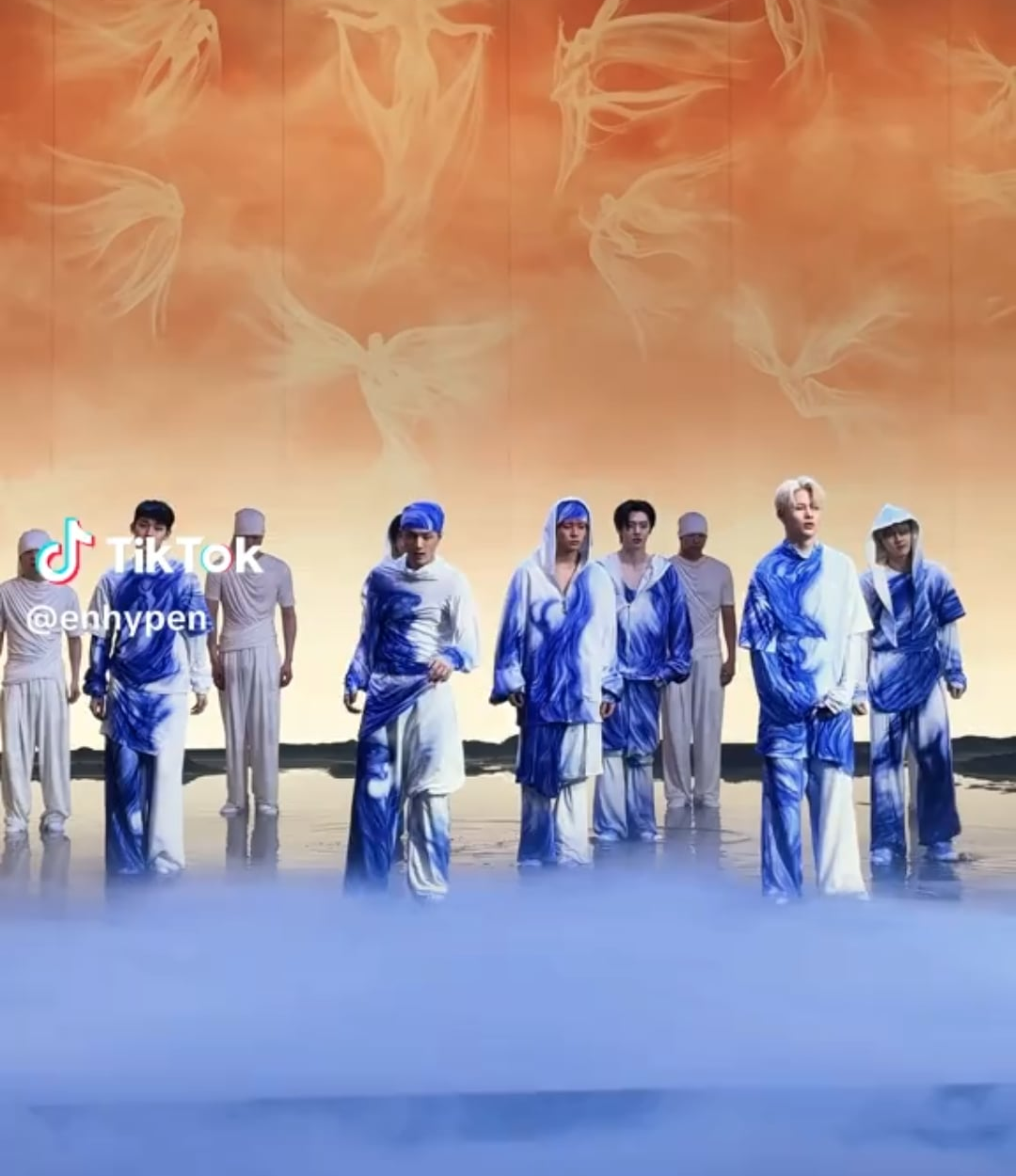 250616 Tiktok: ENHYPEN @ Bad Desire Behind
