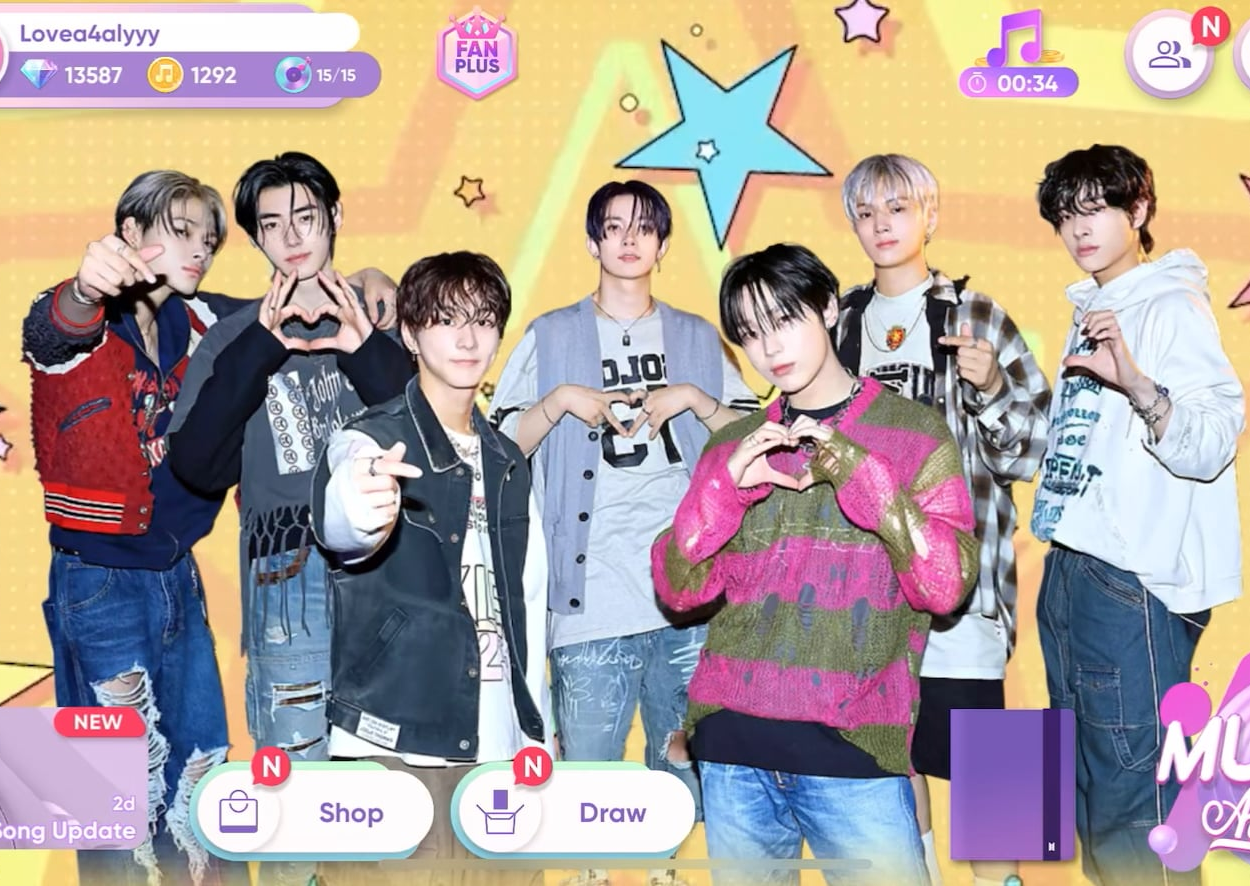 Guys if you don’t know about rhythm hive yet. They’re having an  limited edition enhypen live theme card event.