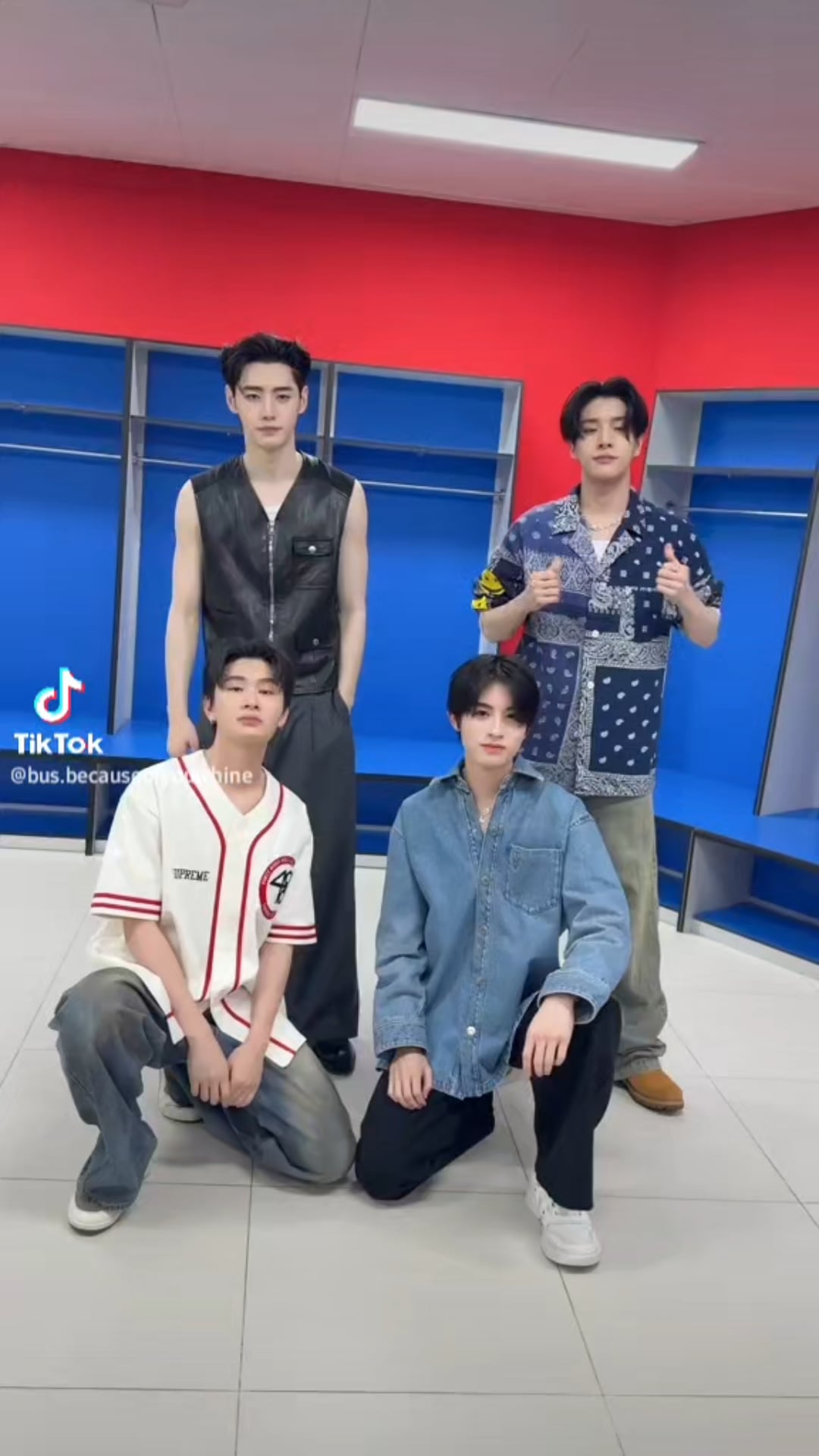 250627 BUS Tiktok: Thai & Aa with Sunghoon & Jake @ Bow Wow
