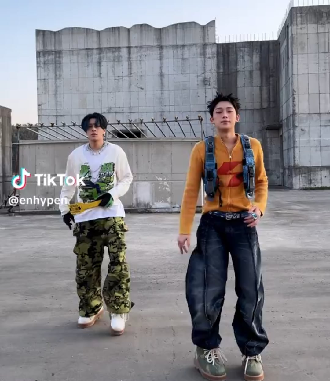 250626 Tiktok: Jake & Sunoo @ Outside