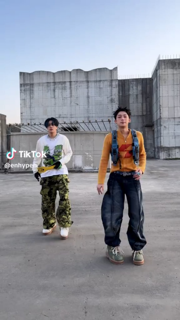 250626 Tiktok: Jake & Sunoo @ Outside