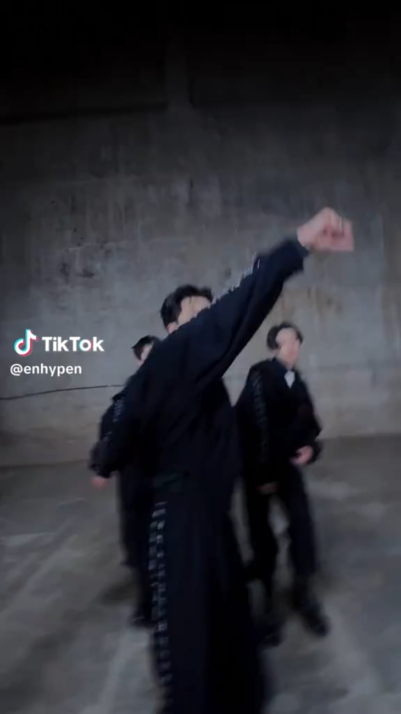 250609 Tiktok: ENHYPEN @ Bad Desire