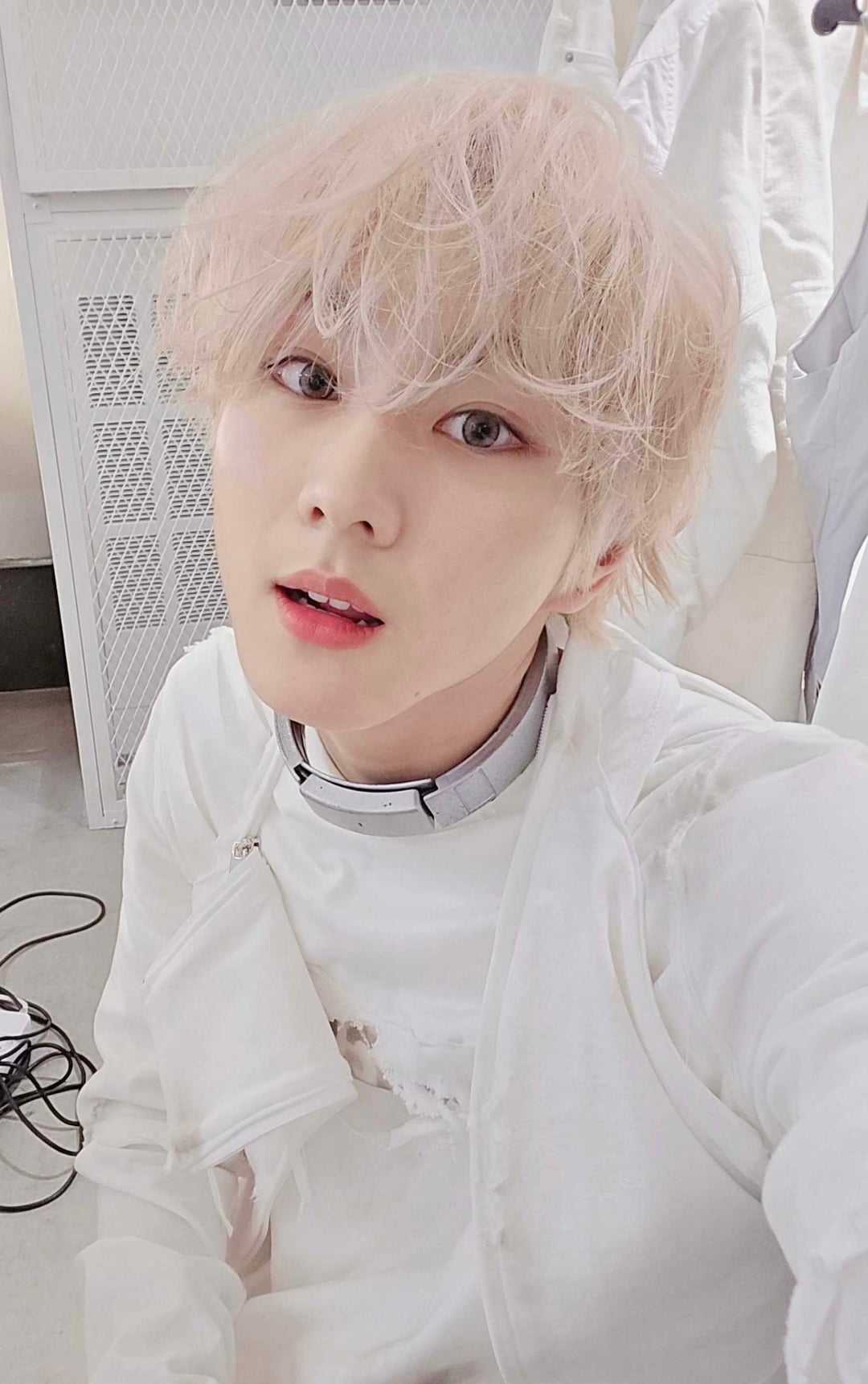 250522 Weverse: Jungwon