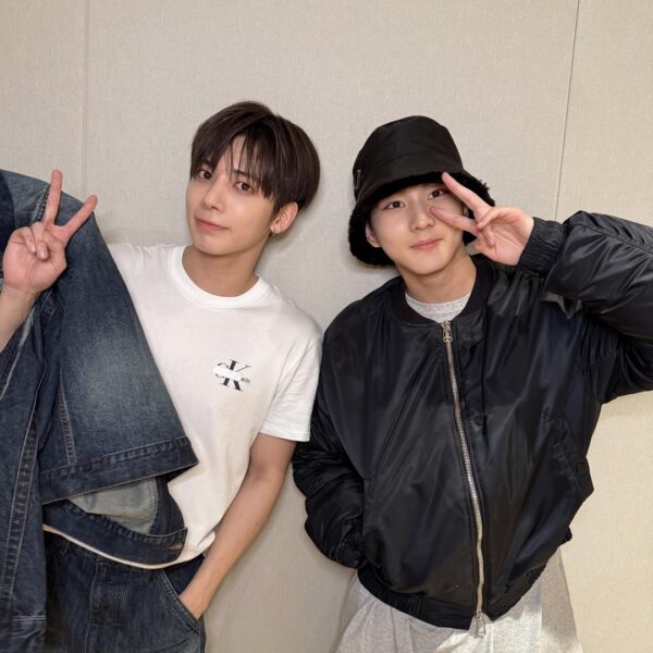 250506 TXT Weverse: Taehyun with Jungwon