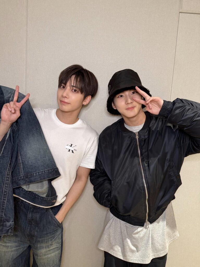 250506 TXT Weverse: Taehyun with Jungwon