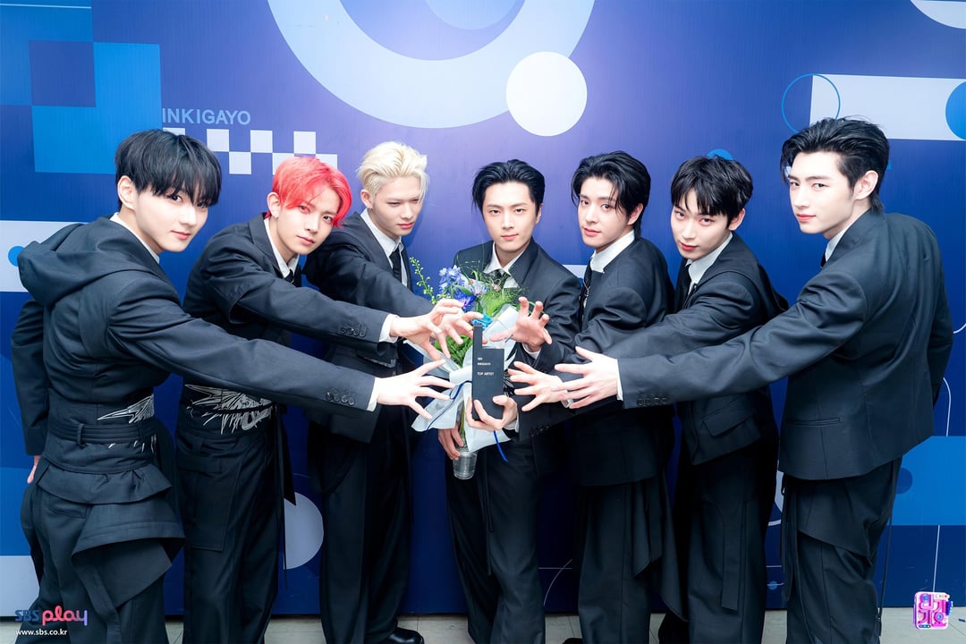 250616 ENHYPEN - Bad Desire (With or Without You) (250615 TOP ARTIST Photos) @ SBS Inkigayo