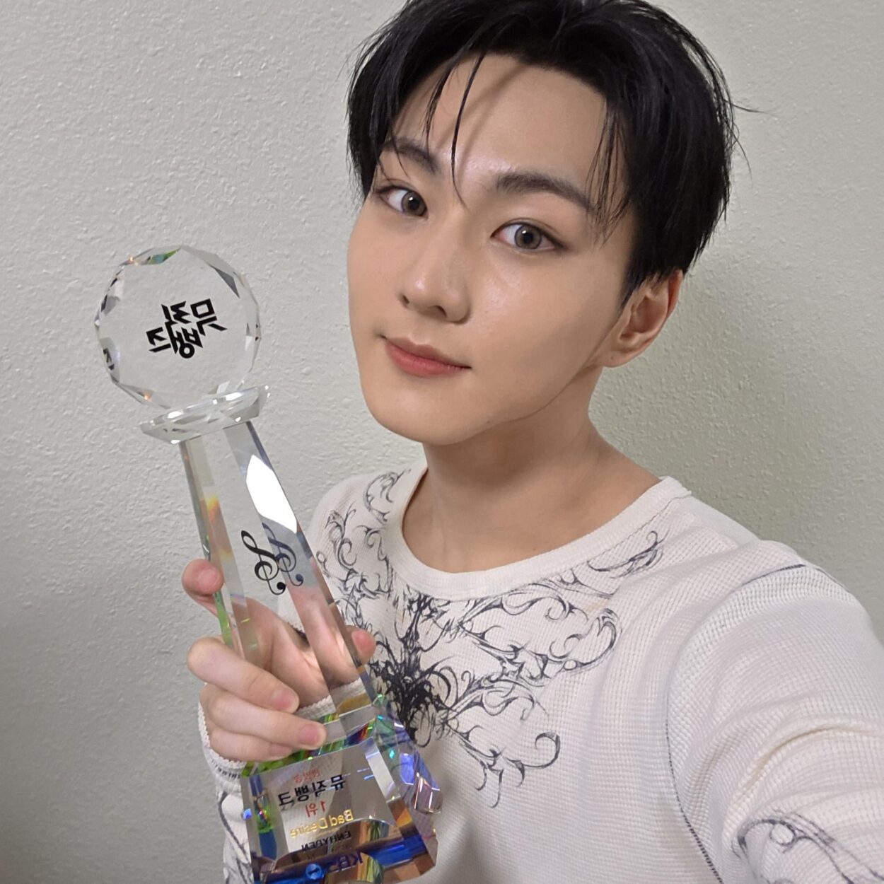 250613 Weverse: Jungwon