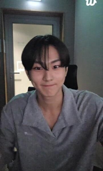 250530 [Weverse Live: Jungwon] hi