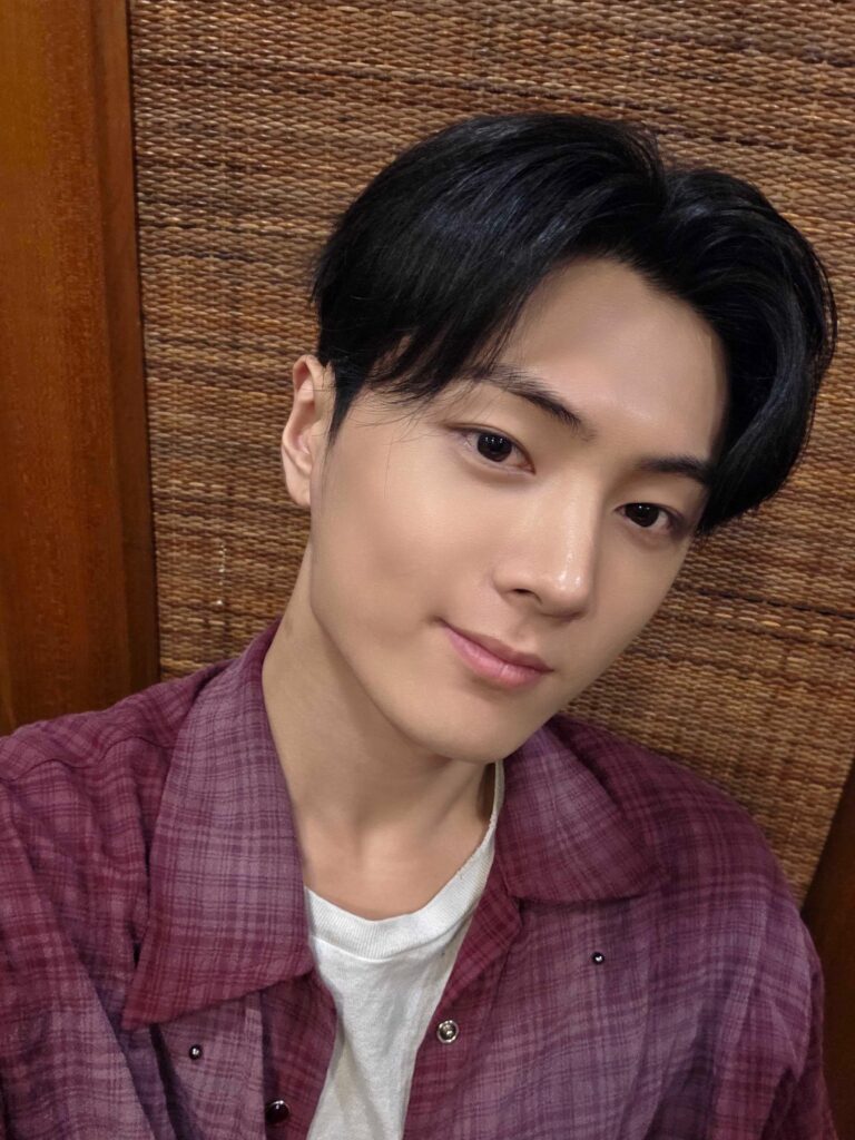 250623 Weverse: Jay