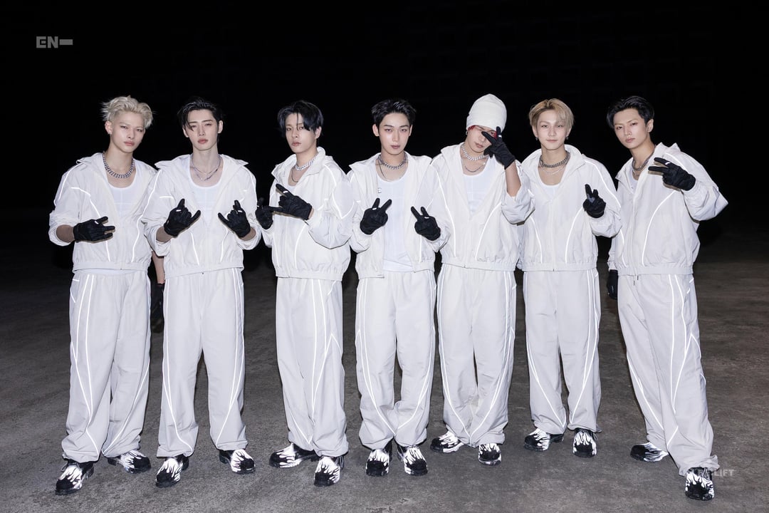 250727 ENHYPEN <Outside> MV Photo Sketch 3/3