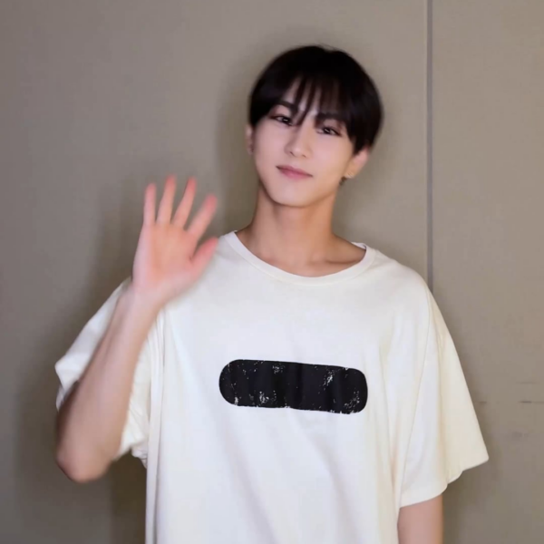 250726 Douyin: Jungwon, Sunoo, Heeseung, Ni-ki, Jake