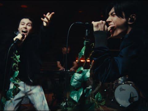 250725 MAX - LOVE INSANE (Feat. JAY of ENHYPEN) [Alt Music Video]