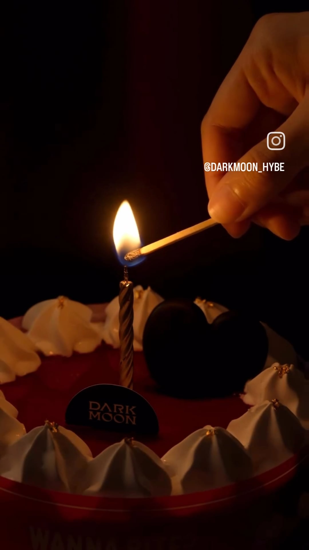 250708 Dark Moon by Hybe Instagram @ Lalasweet