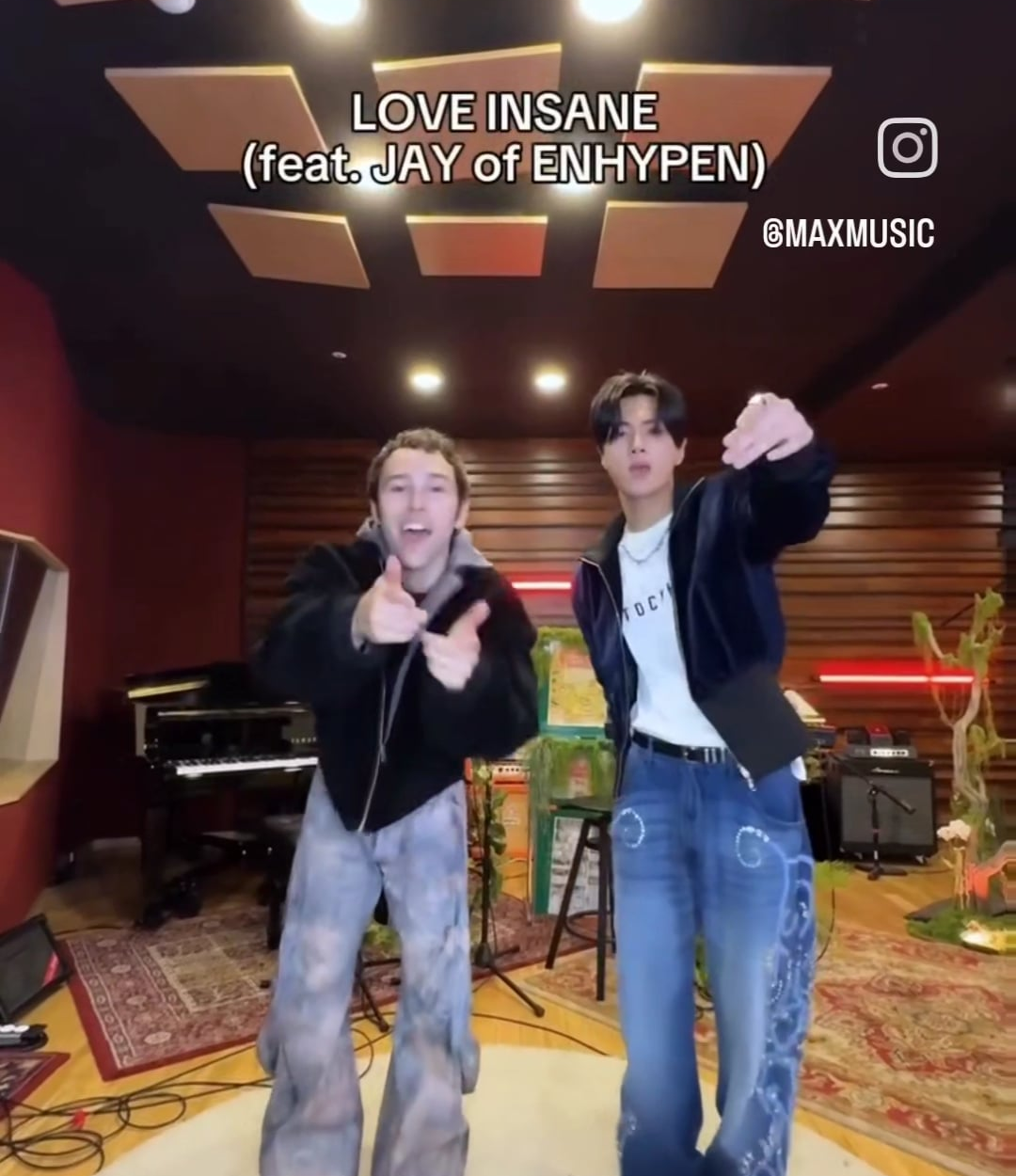 250716 Maxmusic Instagram Reel with Jay @ Love Insane