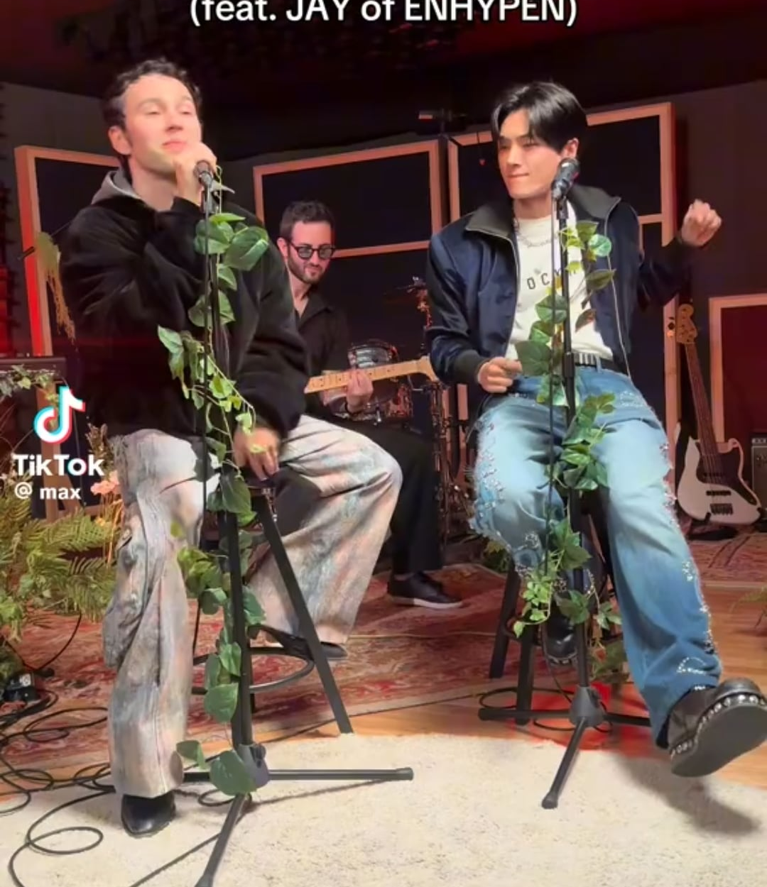 250726 MAX Tiktok with Jay @ Love Insane Behind