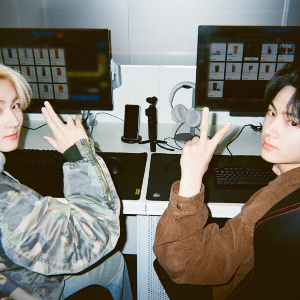 250716 Jungwon & Jay @ PC Café [Behind] 📸