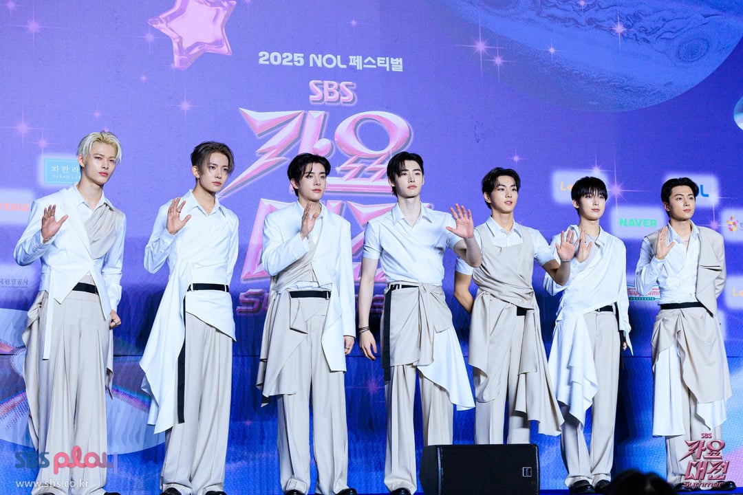 250729 ENHYPEN - More Blue Carpet Photos @ SBS Gayo Daejeon Summer 2025