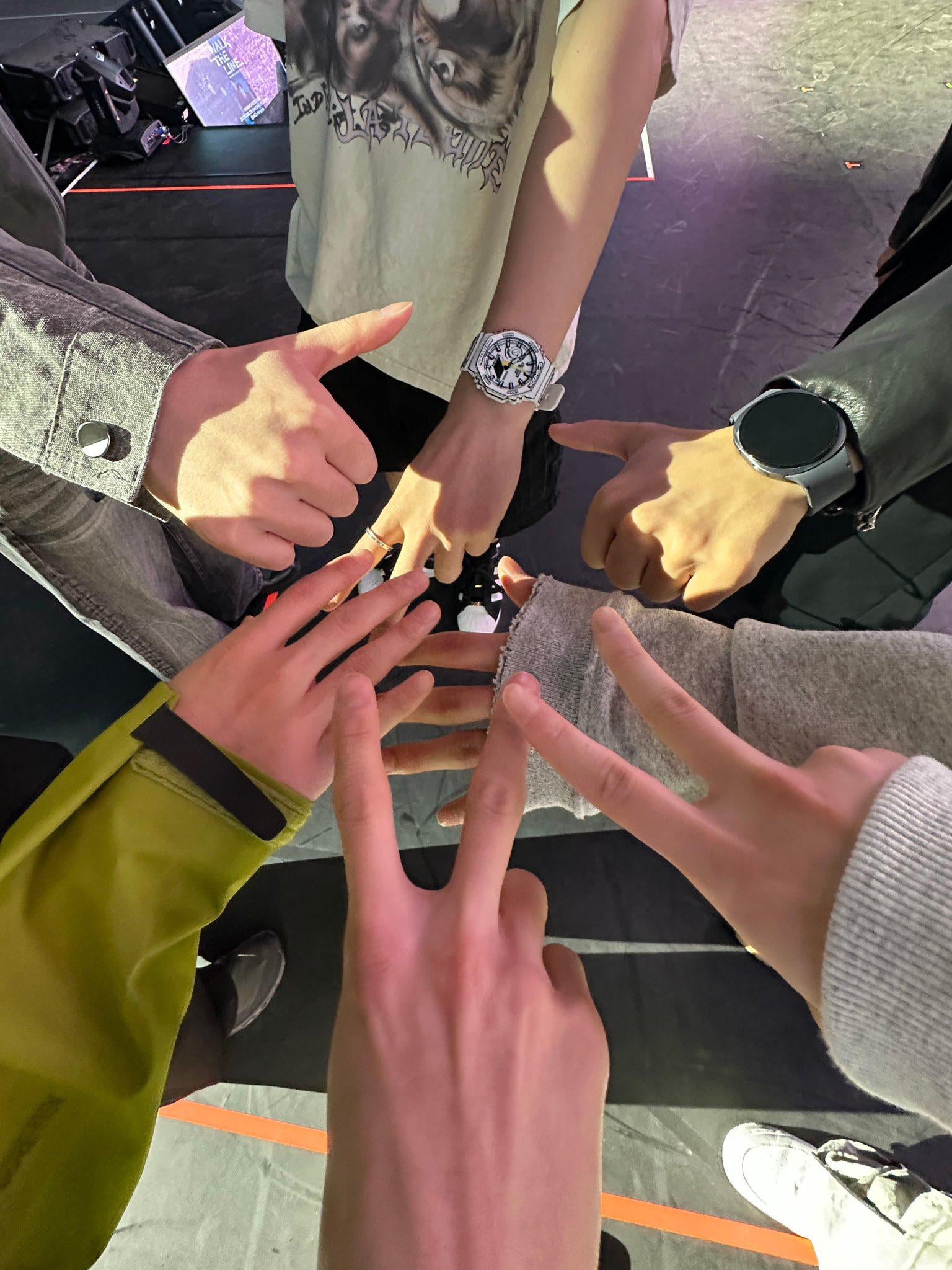 250826 Twitter: ENHYPEN OFFICIAL @ Walk The Line in Manchester D-Day